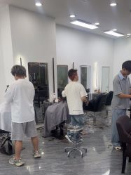 -藤野造型烫染·漂发