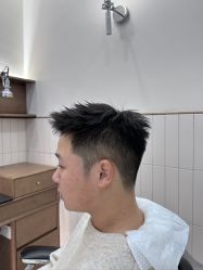 -MARTIN'S BARBER SHOP男士理发馆