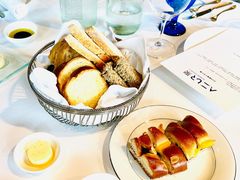 面包篮-AZUR聚(香格里拉饭店)