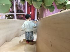 -水桶王国主题餐厅·聚会·生日派对·亲子活动·家庭套餐(亚龙湾希尔顿店)