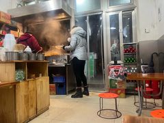 -郭记小街麻辣烫(南小街总店)