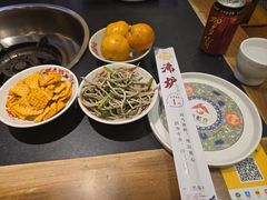 -沸炉重庆老火锅(军事博物馆店)