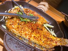 香茅草烤罗非鱼-云海肴·汽锅鸡·云南菜(高德置地店)