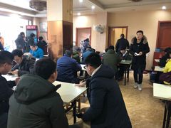 等位区-小龙大肉面馆