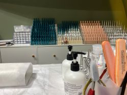 -VIVI BEAUTY  美甲美睫皮肤管理中心