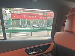 -美顺香食府鱼头老店(雪野湖店)