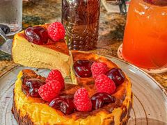 -BROWNSTONE布朗石西班牙餐厅(富城店)