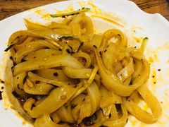 金城酿皮-有奴思烤肉·清真(正宁路店)