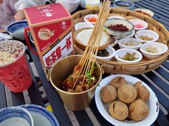 -包整·丝娃娃(一览甲秀楼风景店)