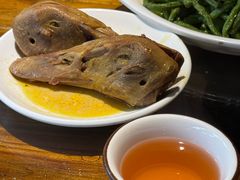 卤鸭头-乔一乔怪味干锅(东升店)