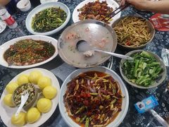 -味老大土碗菜(中山三路店)