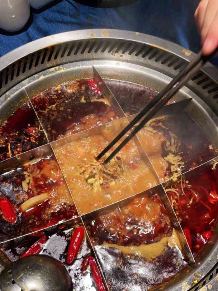 龙门九号61百年洋楼 江景火锅-"山城之美,南滨之尚,就不多介绍重庆