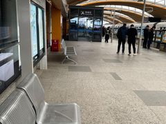 -康新公路(地铁站)