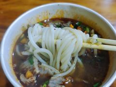 生烫牛肉粉-王记生烫牛杂面馆(兰陵路店)