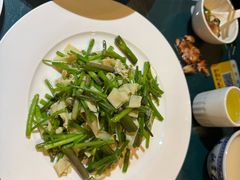 -南京金牛湖巨碗鱼头
