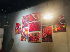 -愉肴麻辣香锅(中山路店)