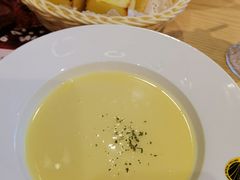 -海维克牛排馆HIGHWIC(右岸环宇坊店)