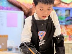 -杨梅红艺术教育(北京金源购物中心校区)