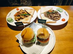 -Thanks美式餐厅(汉堡咖啡店)