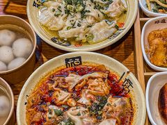 -八一好吃街·高品美食广场