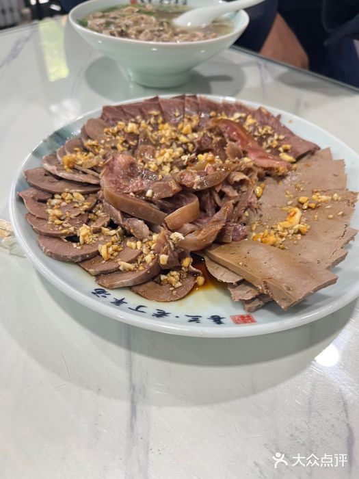 清真喜兰老丁羊汤特色小吃图片