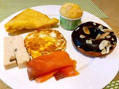 -亮马河饭店翠雅咖啡厅