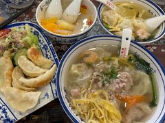 -长人馄饨铺(解放街店)