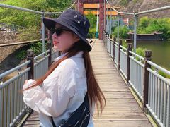 -玻璃桥景区石牛寨