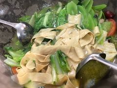 -姚记抚仙湖石锅鱼庄