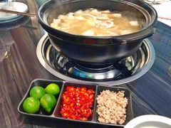 -东椰·海南椰子鸡火锅(朝阳门店)