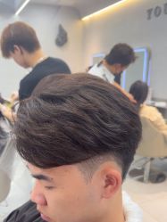 -YOUNG漾沙龙