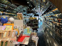 -钟书阁(珍园店)