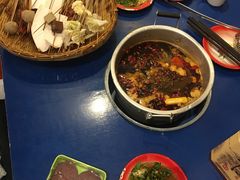 -马路边边 传媒大学店