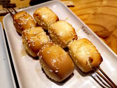 蜜汁小馒头-木屋烧烤(龙湖天街店)