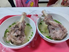 -周震馄饨