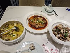 -阿四饭店(沧海路店)