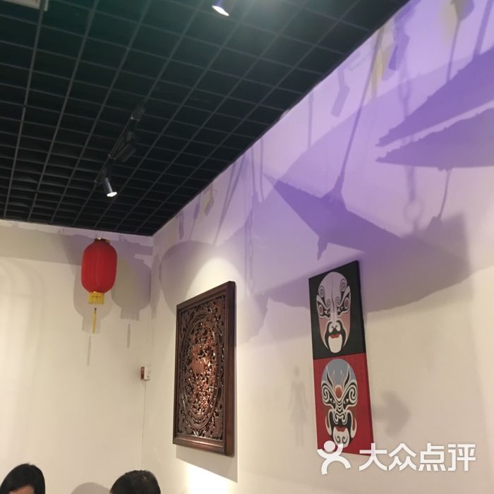 羊蝎子火锅为餐饮加盟行业树立旗帜_旗帜旗舰店是不是官方店铺_旗帜官网电话