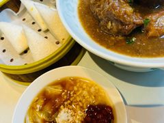 -江城小馆陕南妈妈菜·全球旅行餐厅(钟楼店)