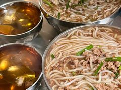 -正宗杨记普洱酸醋米线(总店)