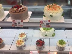 -花花卷卷·鲜食蛋糕(静安久光百货店)