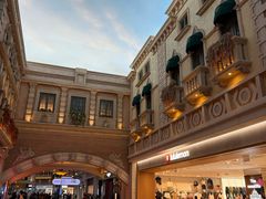 -钜记手信(威尼斯人K12店)