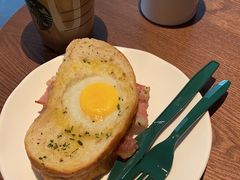 -星巴克(真如星光耀广场店)