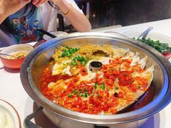 剁椒鱼头-老湘亲·品鉴湘菜(蔡塘爱琴海店)