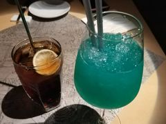 -穹六人间 people 6(岳阳路店)