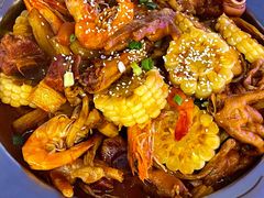 -徐记小怪兽肉蟹煲(中央大街店)