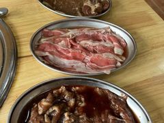 -牛信亭韩国料理·炭火烤肉(紫藤路店)