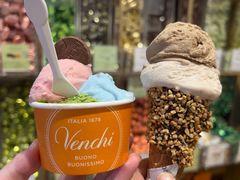 -VENCHI 闻绮(上海佛罗伦萨小镇店)