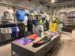 -NIKE品牌体验店(南京东路店)