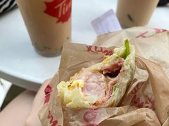 蛋香培根香肠卷-Tims天好咖啡(江干万象城店)