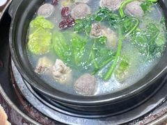 -濠轩阁特色生蚝火锅总店